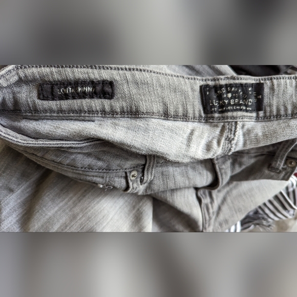 Lucky Brand Gray jeans - Picture 5 of 5